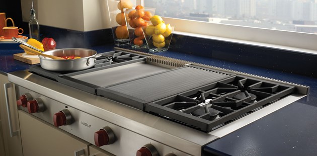 How to Use a Stovetop Griddle on a Gas Range